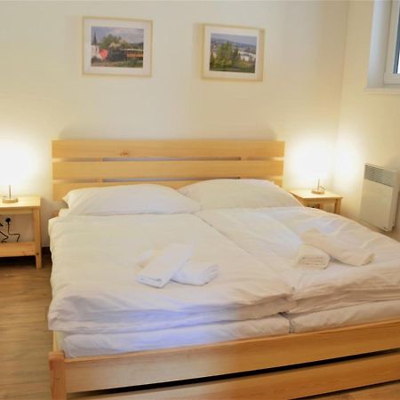 Apartmany Deluxe Sazava  Экстерьер фото