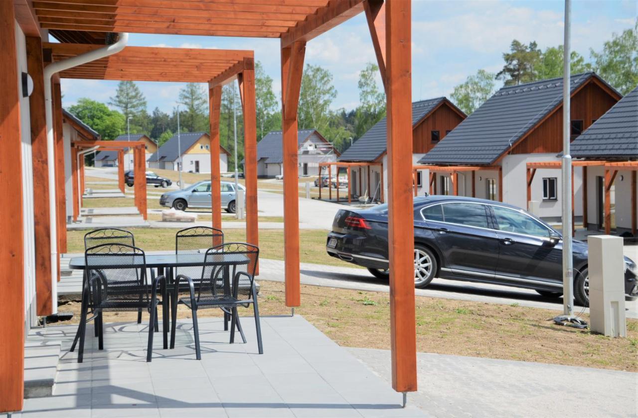 Apartmany Deluxe Sazava  Экстерьер фото